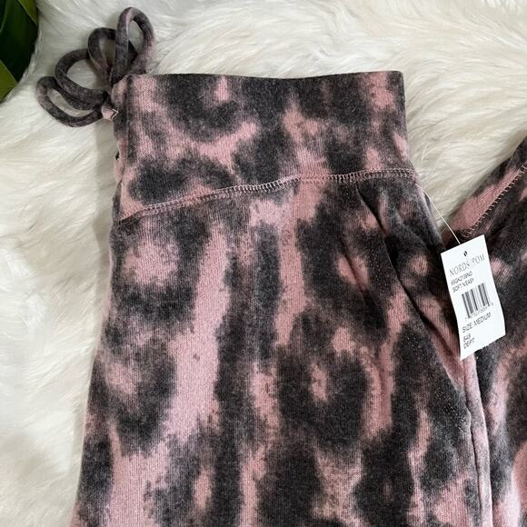 NEW BlankNYC Soft Easy Tie Waist Leopard Relaxed Joggers Lounge Pants Pink M NWT - Picture 12 of 16